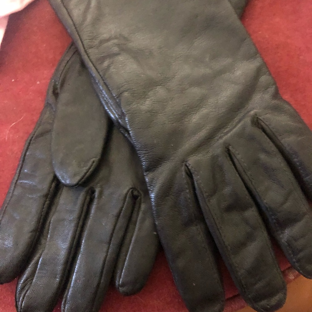 Leather Gloves